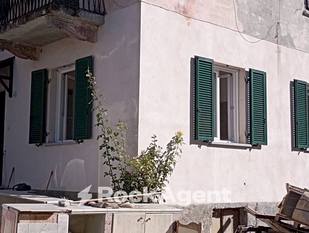 Facciata - Appartamento strada Rocca Grimalda, Ovada - foto 3