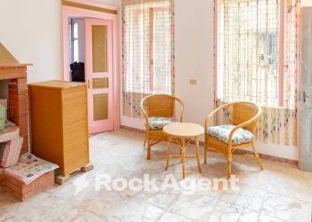 Salone - Appartamento via Collina Forni, 38, Montaldo Scarampi - foto 8