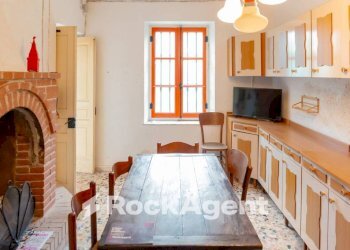 Salone - Appartamento via Collina Forni, 38, Montaldo Scarampi - foto 9