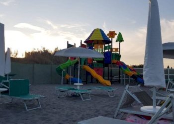 Terrazzo - Attività Commerciale via Nettuno, 35, Chioggia - foto 5