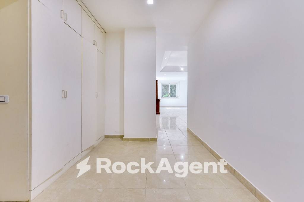 Ingresso - Appartamento via Francesco Petrarca, Napoli (zona Posillipo) - foto 3