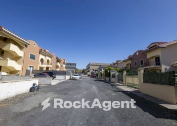 Zona - Attic via Bisceglia, Catanzaro - photo 1