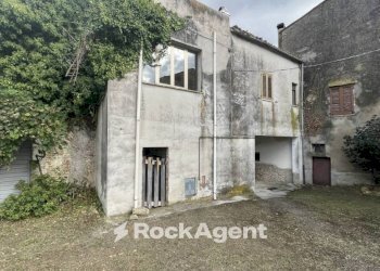 Facciata - Independent house via Villa Tassoni, 10, Bellante - photo 1