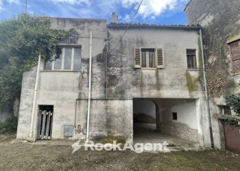 Facciata - Independent house via Villa Tassoni, 10, Bellante - photo 2