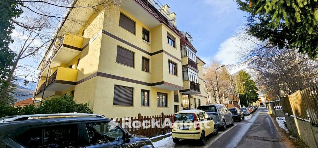 Facciata - Monolocale via Genova, 19, Bardonecchia - foto 2