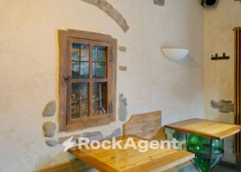 Interno palazzo - Ristorante Frazione Deveys, 1, Salbertrand - foto 8