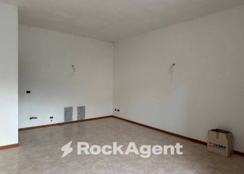 Cucina - Appartamento via del Villino, Alanno - foto 13