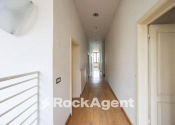 Corridoio - Ufficio piazzetta Spirito Santo, Pistoia - foto 2