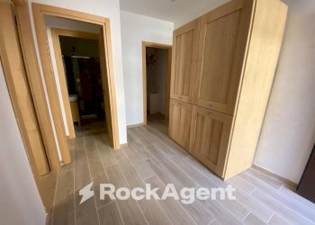 Corridoio - Three-room apartment via Andrea Scriattoli, 16, Vetralla - photo 2