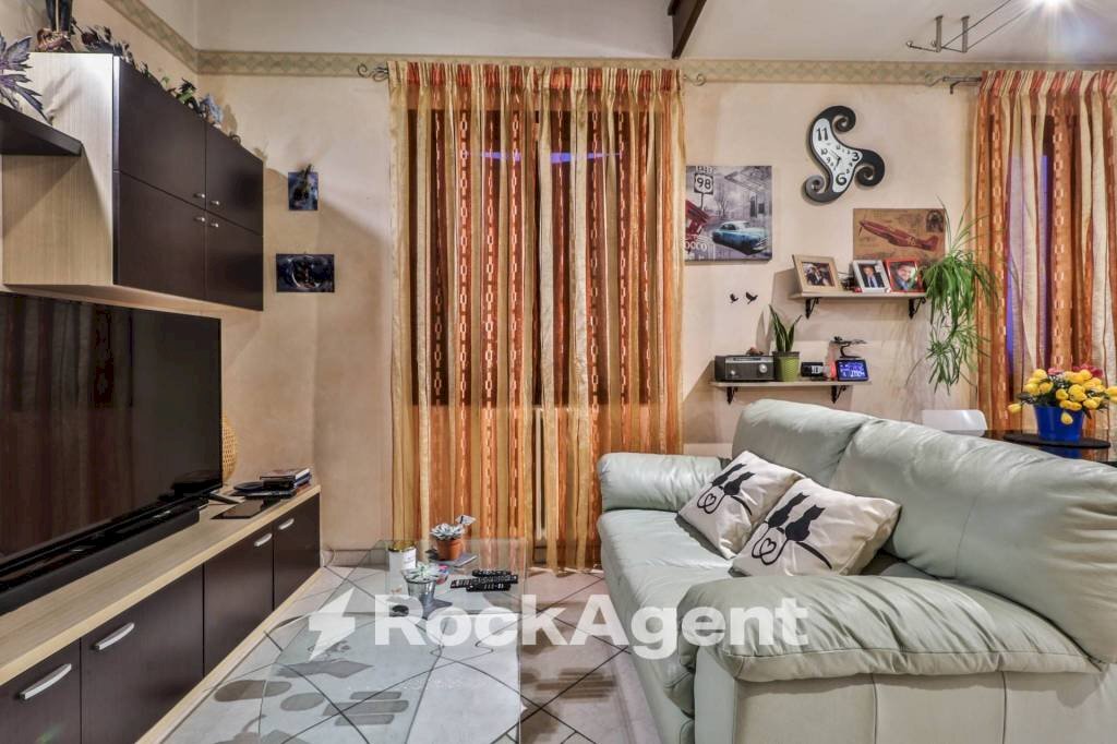 Salone - Villa San Giovanni in Persiceto - photo 2