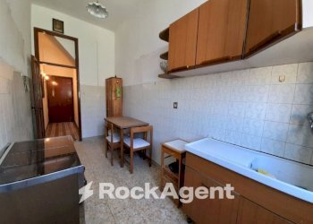 Cucina - Trilocale via Roma, 34, Acquapendente - foto 3