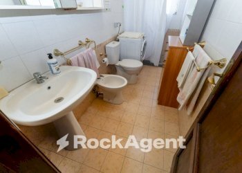 Bagno - Casa indipendente via Tremonti, 18, Pedara - foto 38