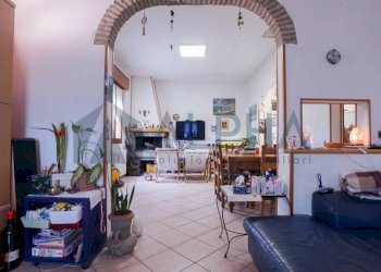 Salone - Villa via Ragone, Ravenna (neighborhood San Pietro in Vincoli) - photo 2