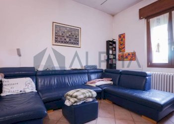 Salone - Villa via Ragone, Ravenna (neighborhood San Pietro in Vincoli) - photo 3