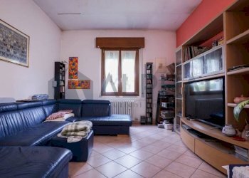 Salone - Villa via Ragone, Ravenna (neighborhood San Pietro in Vincoli) - photo 4