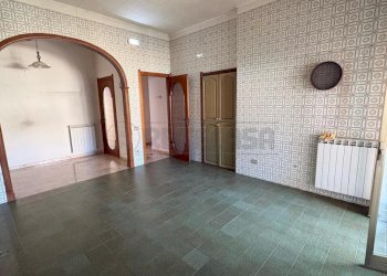 WhatsApp Image 2026-03-06 at 10.27.52 (1).jpeg - Villa Via Niscemi 171, Caltanissetta - photo 25