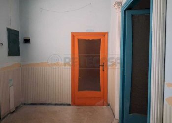 3.jpeg - Laboratorio Via Giacomo Colombo, Marcianise - foto 3