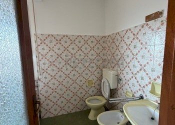 IMG_9243.jpeg - Quadrilocale Viale Riviera 60, Pietra Ligure - foto 9