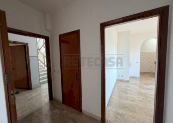 IMG_9246.jpeg - Quadrilocale Viale Riviera 60, Pietra Ligure - foto 12