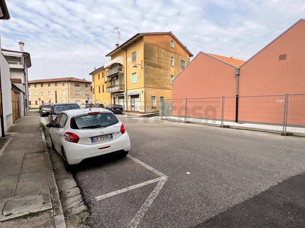 ESTERNI - Magazzino Piazza XX Settembre 11, Palmanova - foto 2