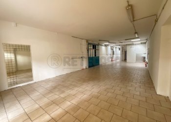 AREA VENDITA - Magazzino Piazza XX Settembre 11, Palmanova - foto 6