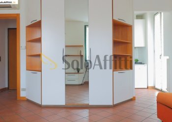 armadio principale - Appartamento Corso Roma 98, Cesano Maderno - foto 5