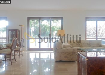 SOGGIORNO - Trilocale Piazza Aldo Moro 1, Cologno Monzese - foto 13