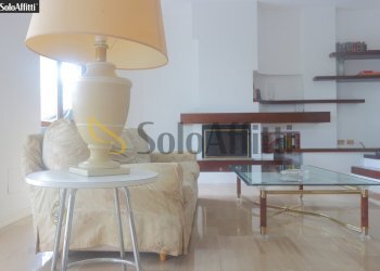 SOGGIORNO - Trilocale Piazza Aldo Moro 1, Cologno Monzese - foto 16