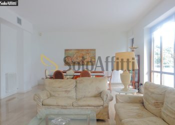 SOGGIORNO - Trilocale Piazza Aldo Moro 1, Cologno Monzese - foto 17