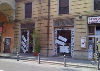 Affitto - Zona Malpighi - Negozio - Bologna - Locale Commerciale Via Sant'Isaia 34a, Bologna (zona Centro Storico) - foto 2