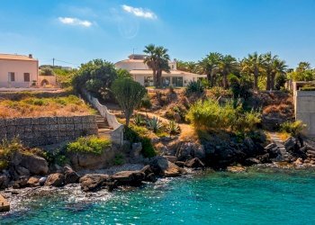 WhatsApp Image 2026-03-31 at 18.25.40.jpeg - Townhouse Via La Maddalena 35, Siracusa - photo 2