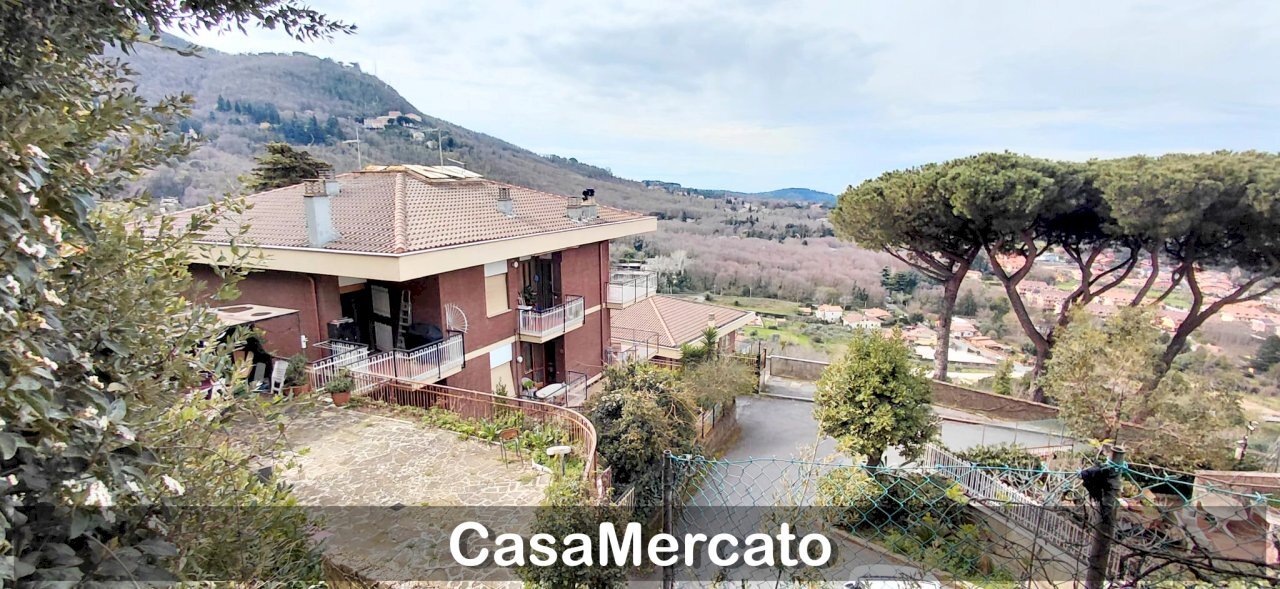 3.jpg - Trilocale Via Ovidio, Rocca di Papa - foto 2