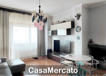 b2.jpg - Trilocale Via Ovidio, Rocca di Papa - foto 3