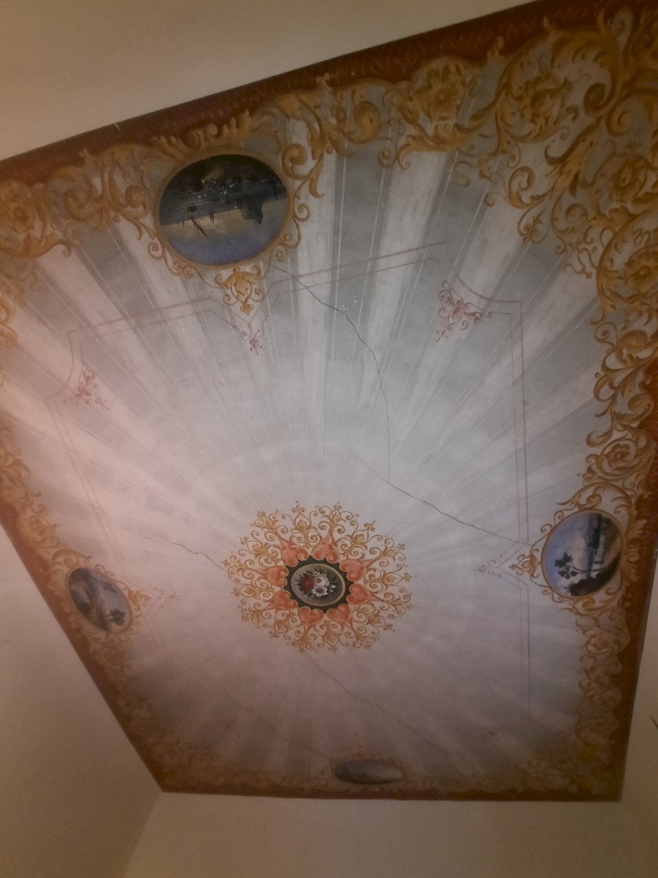 03 DIMORA STORICA CON AFFRESCHI RIPATRANSONE.j - Casa indipendente Ripatransone - foto 3