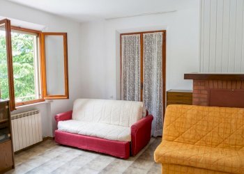 Gemini_Generated_Image_sg5fqtsg5fqtsg5f.png - Villa Località Lombardi, Maiolo - foto 12