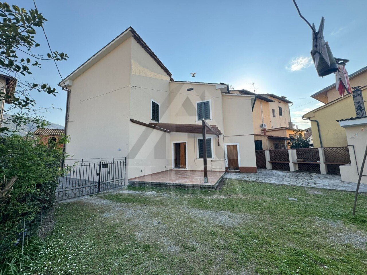 villa-fusca-vendita_10.JPG - Villa Via dei Landucci, Lucca - foto 1