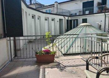 Image 2.jpeg - Two-room apartment Licciana Nardi - photo 11