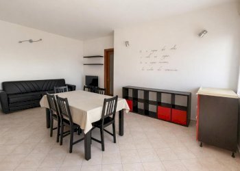 Two-room apartment Aulla - photo 2