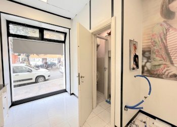 Interno - Commercial Premises Via Foligno, Roma - photo 4