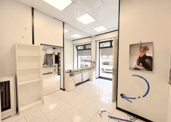 Interno - Commercial Premises Via Foligno, Roma - photo 5