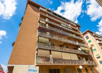 Palazzo - Bilocale Via Tarquinio Collatino, Roma - foto 1