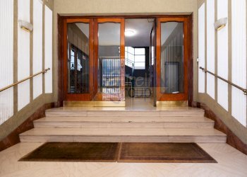 Portone di ingresso - Bilocale Via Tarquinio Collatino, Roma - foto 6