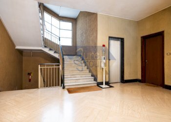 Scala di ingresso - Bilocale Via Tarquinio Collatino, Roma - foto 7