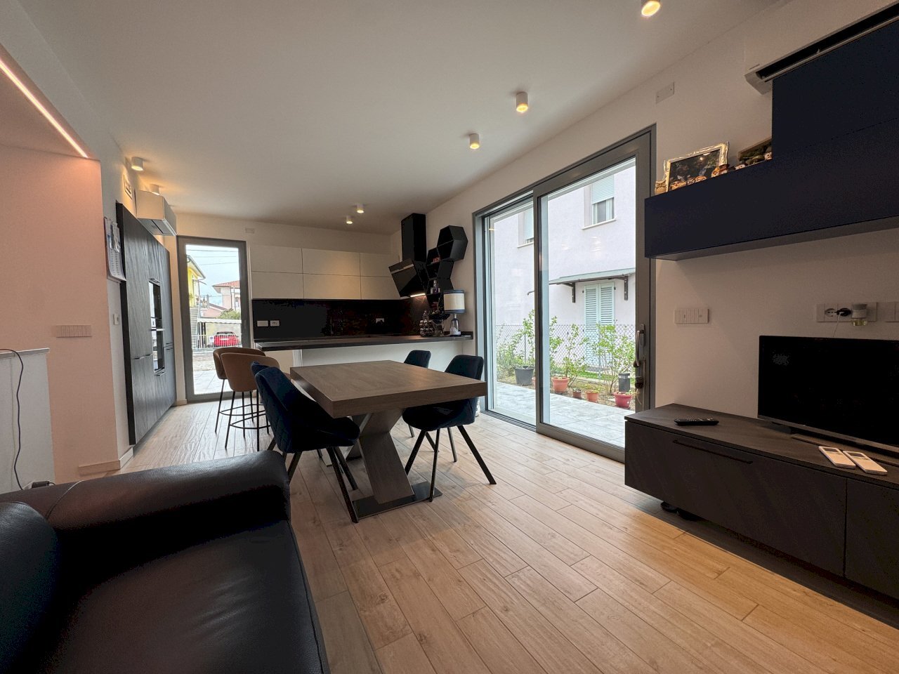 IMG_6493.jpg - Villa Via Galileo Galilei 1B, Cervia - foto 1