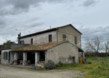 aec9ddb2-e27e-4476-8f11-5fc449c00c94.jpg - Casale Via Rubicone Sinistra 17, Gatteo - foto 10