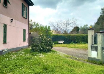 WhatsApp Image 2026-03-25 at 21.59.15 (1).jpeg - Porzione di casa Via della Crociata snc, Sarzana - foto 1