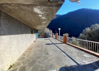 025 - Terrazza Carrabile.jpg - Porzione di casa Avegno - foto 27