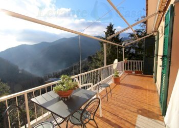 001 - Terrazza.jpg - Portion of a house Avegno - photo 1
