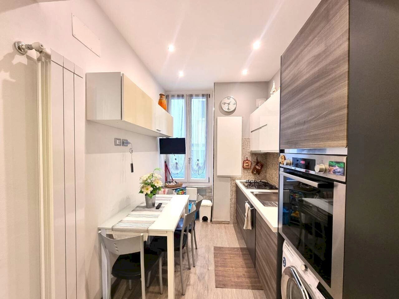 photo1705054376 (1).jpeg - Portion of a house Passeggiata Cavallotti 10, Ventimiglia - photo 1