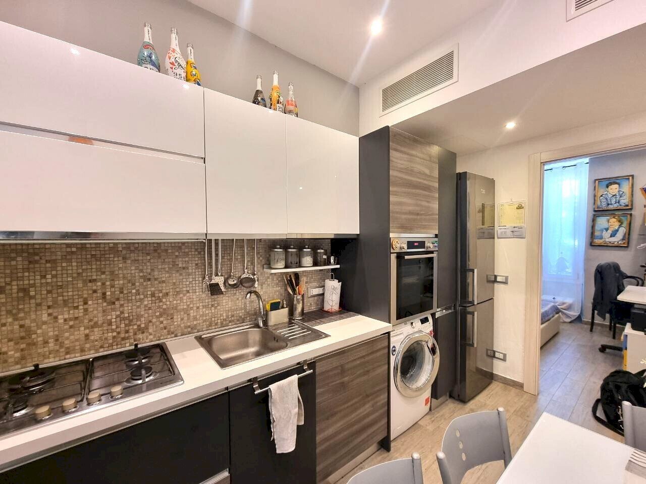 photo1705054376 (2).jpeg - Portion of a house Passeggiata Cavallotti 10, Ventimiglia - photo 2